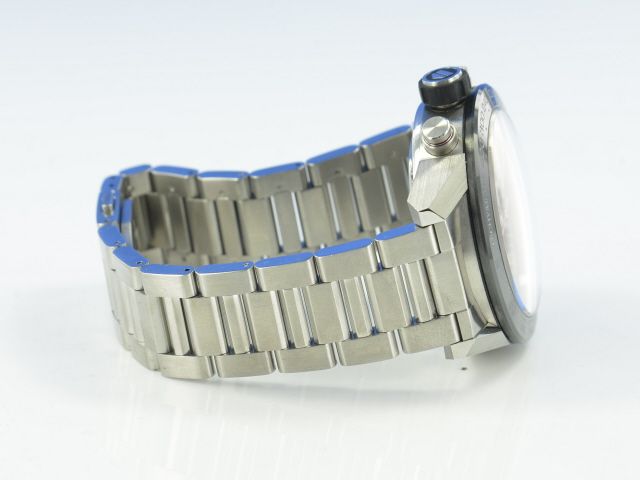 TAG Heuer Carrera Calibre Heuer 01