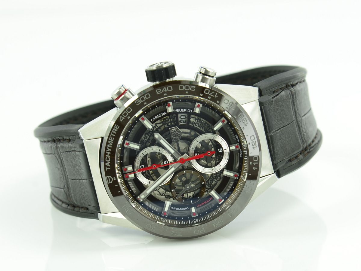 TAG Heuer Carrera Calibre HEUER 01