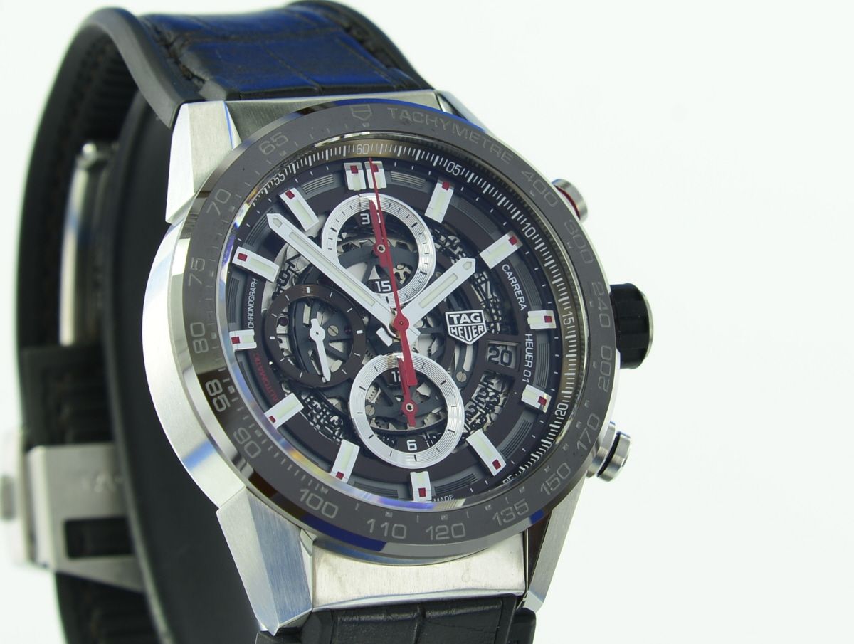 TAG Heuer Carrera Calibre HEUER 01