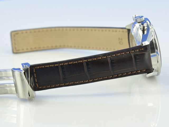 TAG Heuer Carrera Chronograph