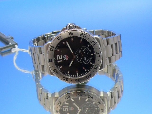 TAG Heuer Formula 1 Grand-Date 42mm