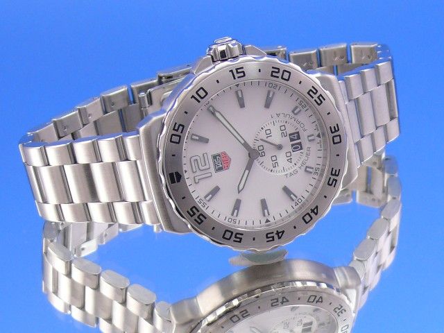 TAG Heuer Formula 1 Panoramadatum