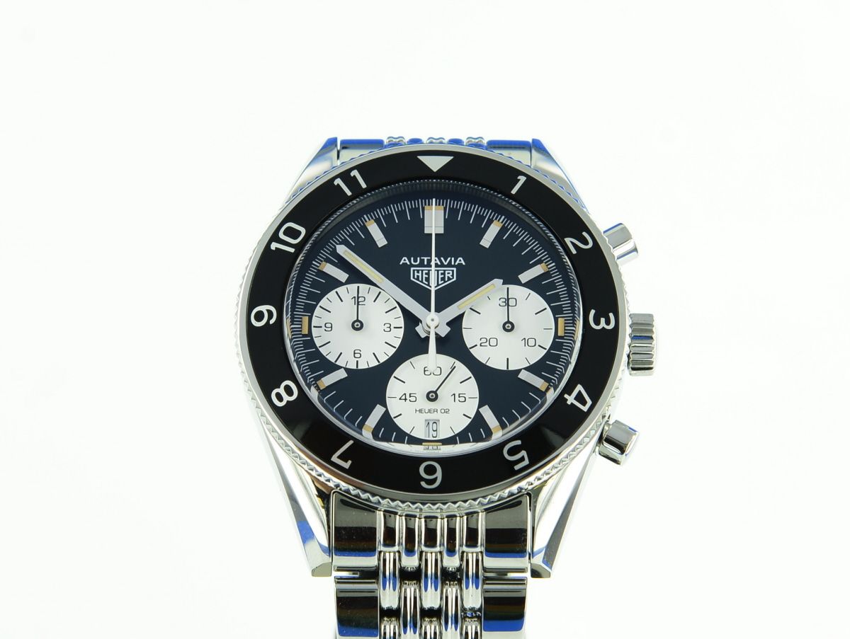 TAG Heuer Heritage Autavia Chronograph CBE2110
