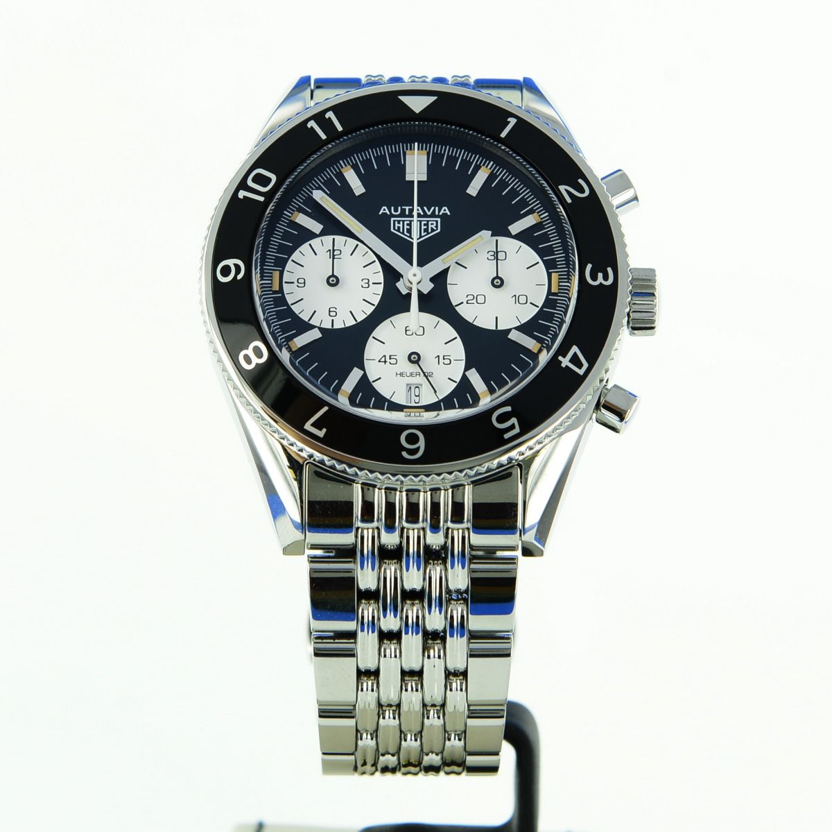 TAG Heuer Heritage Autavia Chronograph CBE2110
