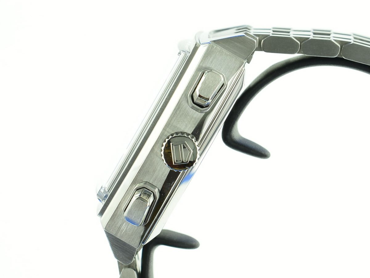 TAG Heuer Monaco Chronograph CAW2111