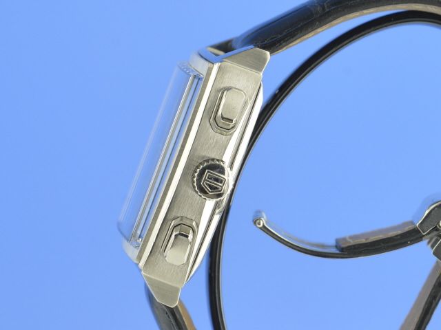 TAG Heuer Monaco Saphirglas