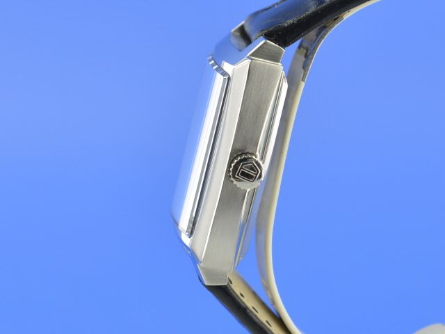 TAG Heuer Monaco Saphirglas