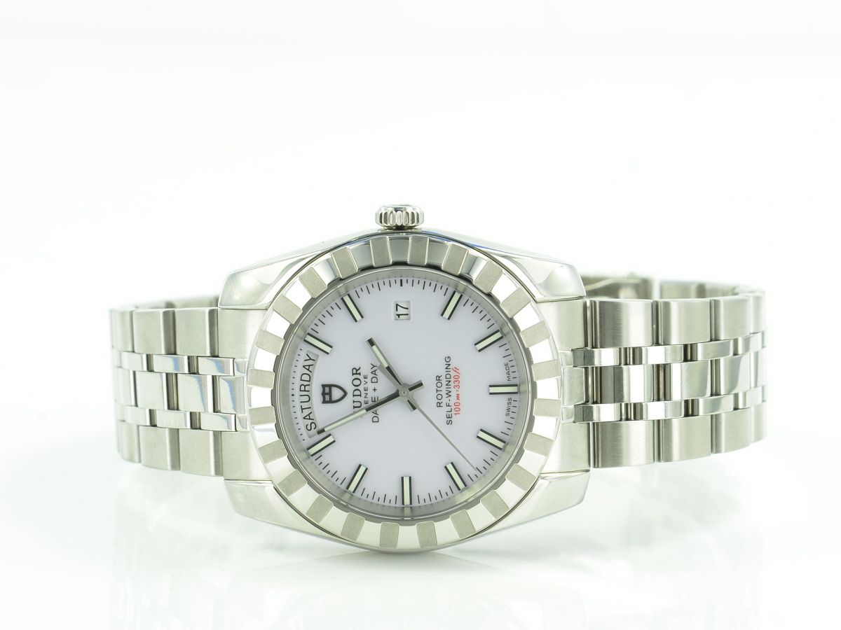 TUDOR Classic Date Day Automatik 23010