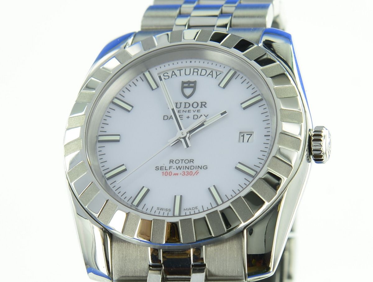 TUDOR Classic Date Day Automatik 23010