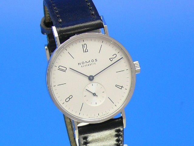 Nomos Tangente aus 01/2015