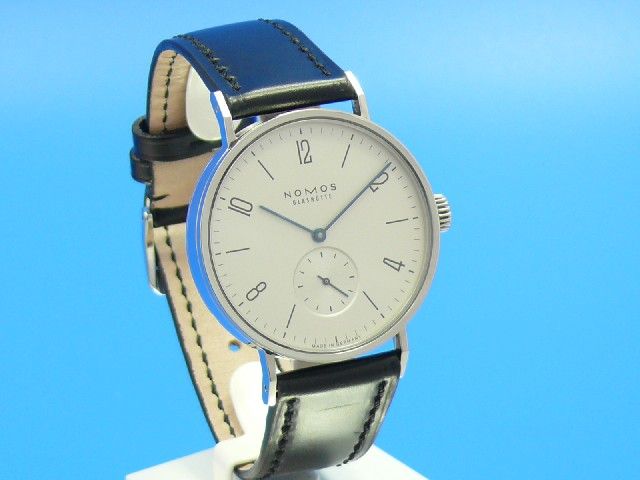 Nomos Tangomat