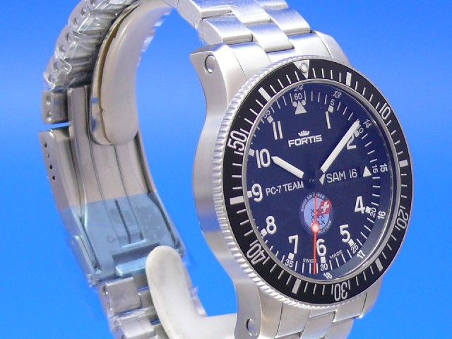 Fortis PC-7 Team Edition Day/Date Automatic limitierten Auflage von nur 250 Stck