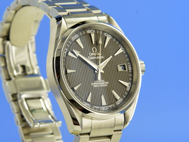 Omega Seamaster Aqua Terra 150M Gree Dial