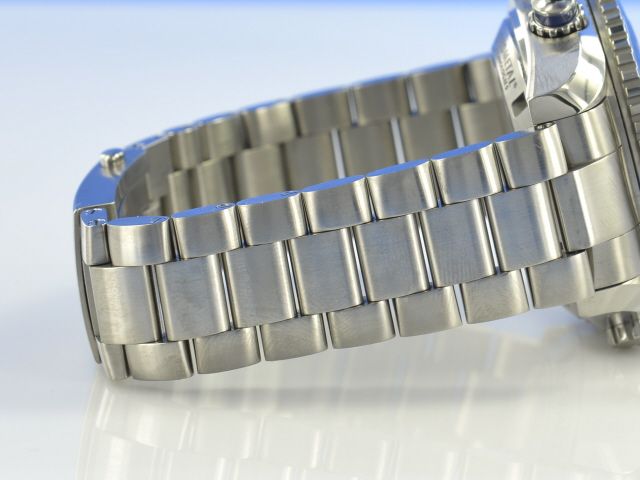 Omega Seamaster Planet Ocean 600M Co-Axial Chronograph Titan