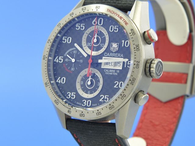 TAG Heuer Carrera Day-Date Titan 43 mm