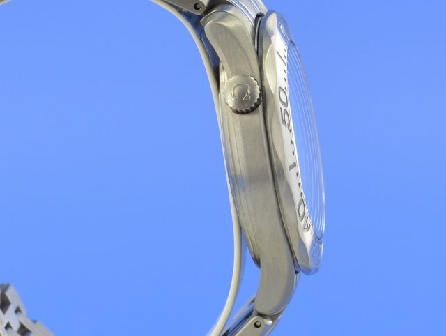 Omega Seamaster Diver 300M Titan