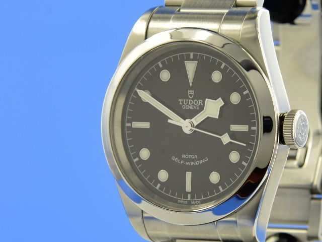 Tudor Black Bay