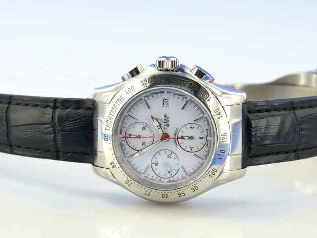 Tudor Chronautic