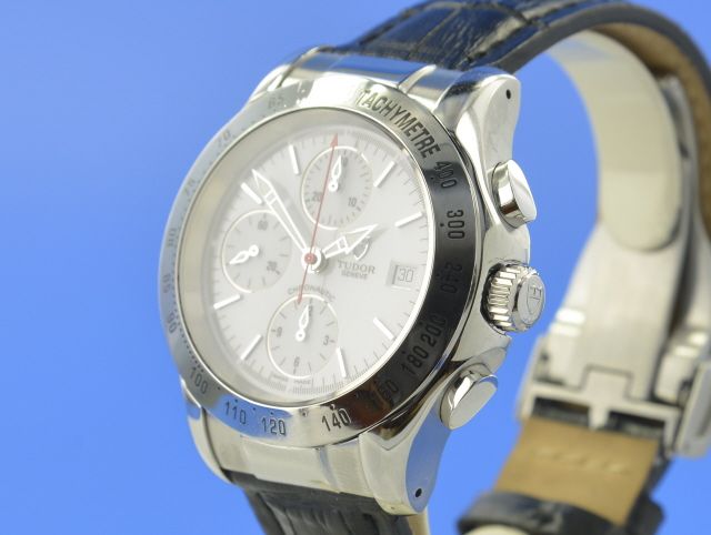 Tudor Chronautic