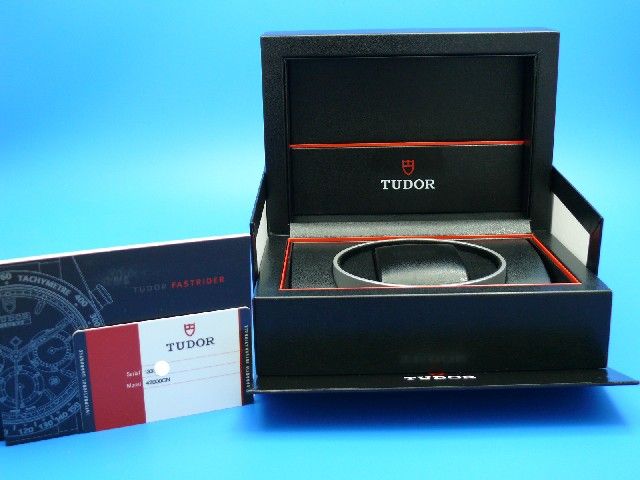 Tudor Fastrider Black Shield