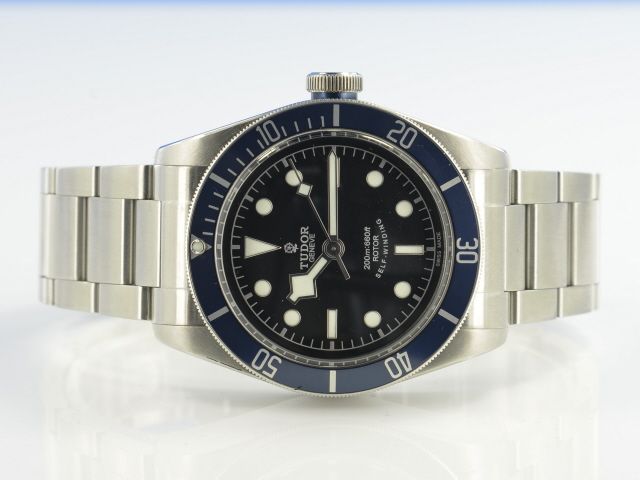 Tudor Heritage Black Bay