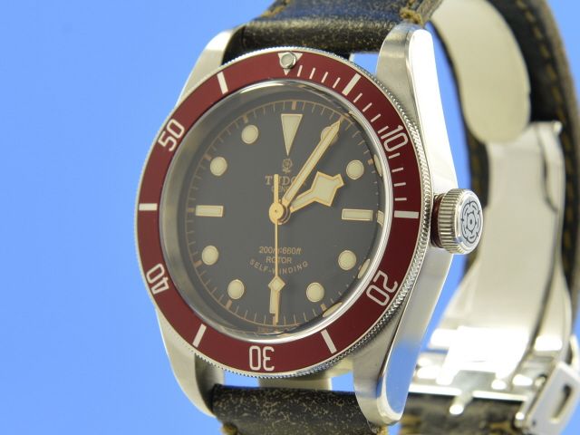 Tudor Heritage Black Bay