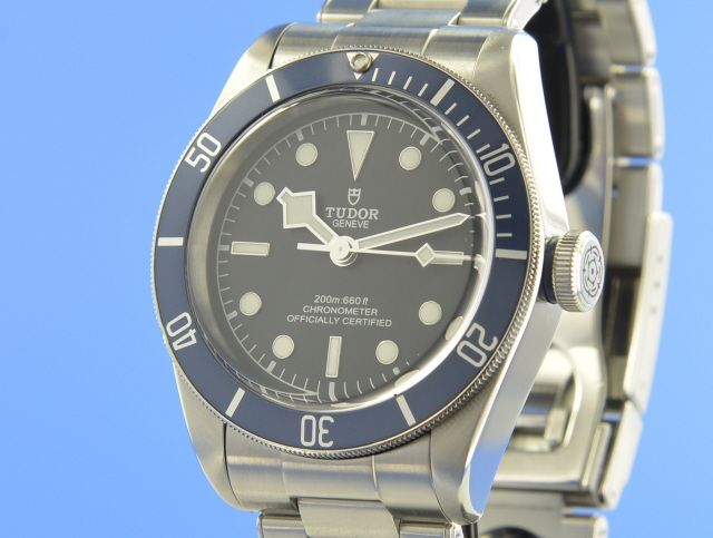 Tudor Heritage Black Bay