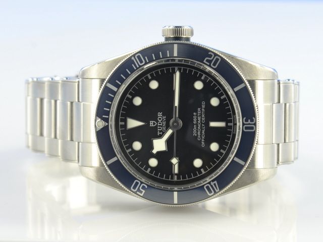 Tudor Heritage Black Bay
