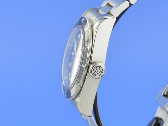 Tudor Heritage Black Bay