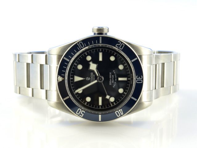 Tudor Heritage Black Bay