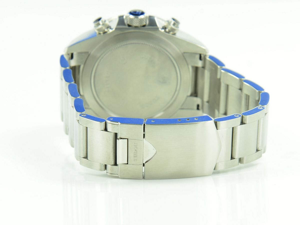 Tudor Heritage Chrono Automatik 70330N