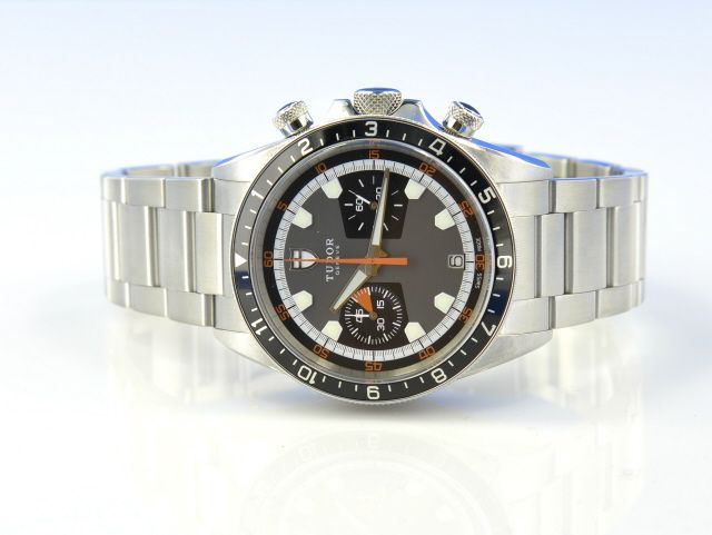 Tudor Heritage Chrono