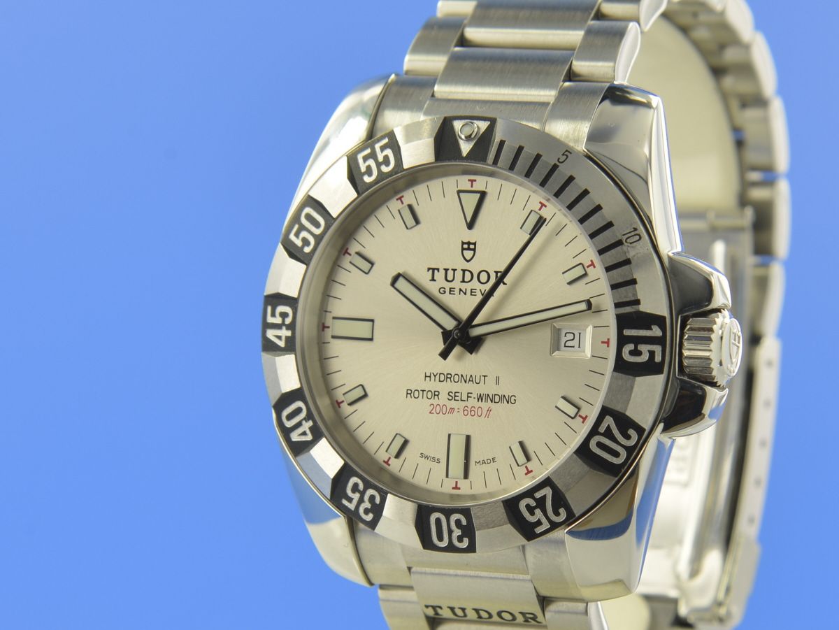 Tudor Hydronau II