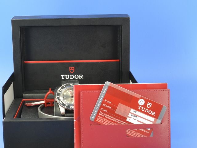 Tudor Hydronaut 1200
