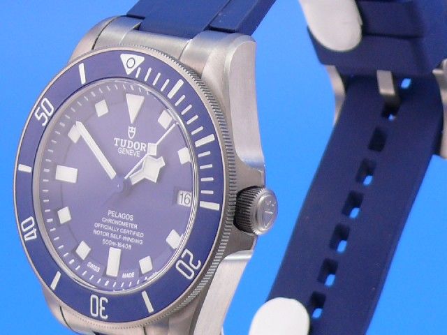 Tudor Pelagos 25600TB