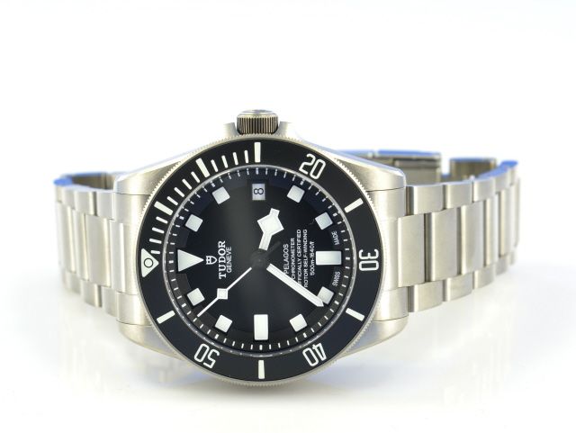Tudor Pelagos