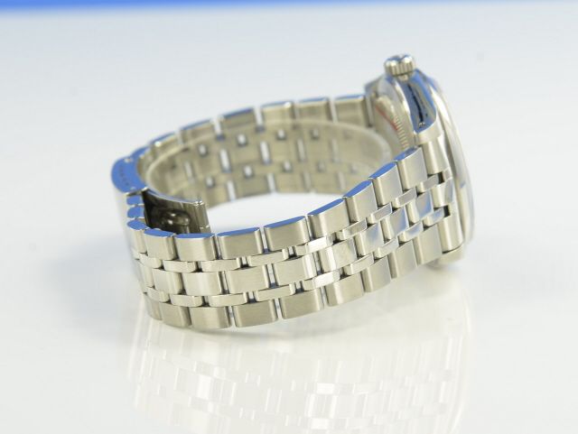 Tudor Prince Date 74000N