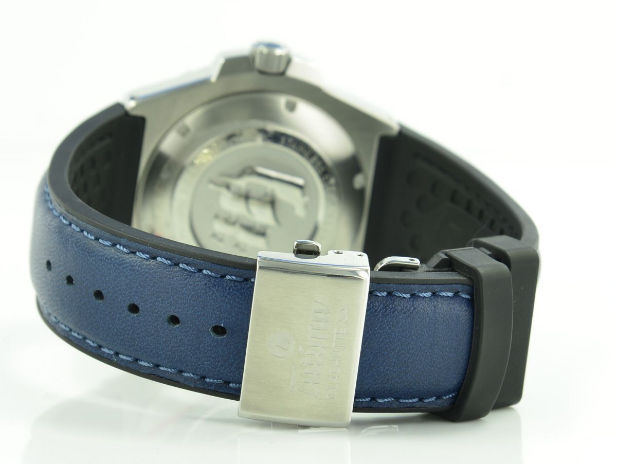 Tutima M2 Seven Seas 6155-03 aus 04/2024