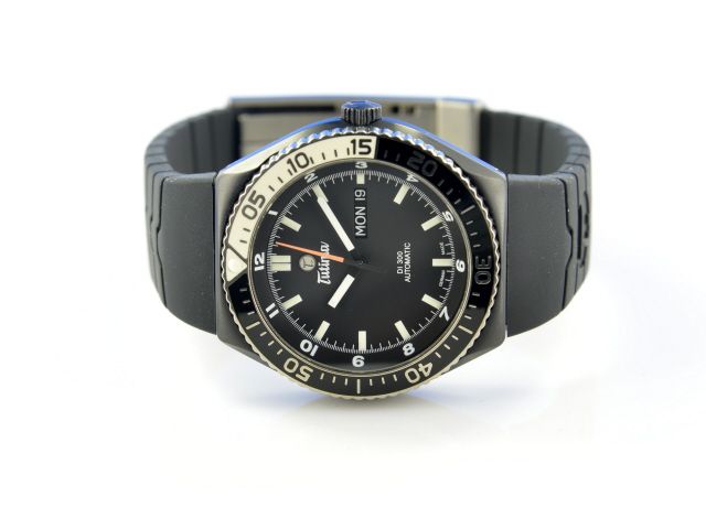 Tutima Military DI 300 Black Dial
