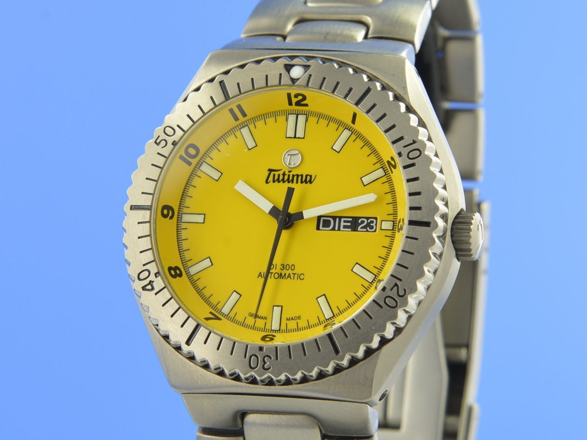 Tutima Military DI 300