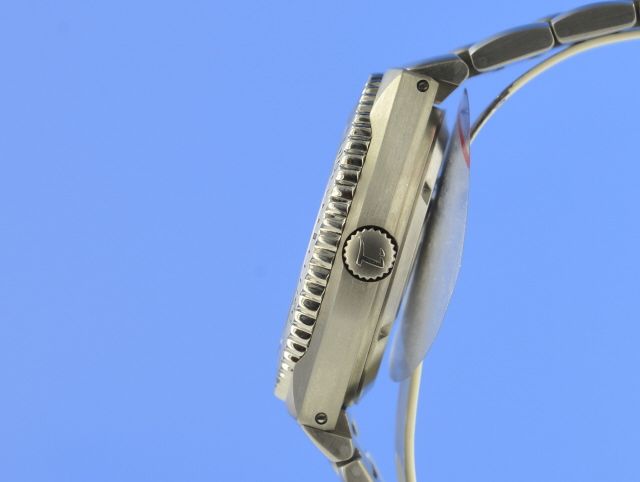 Tutima Pacific 300DI