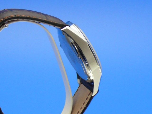 TAG HEUER Carrera Twin Time GMT