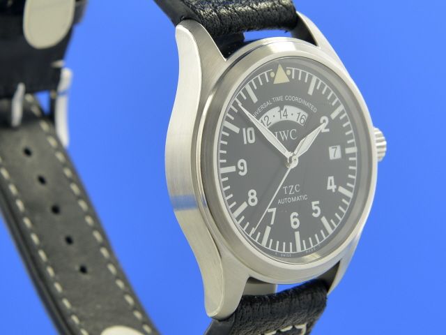 IWC Pilot Fliegeruhr UTC TZC