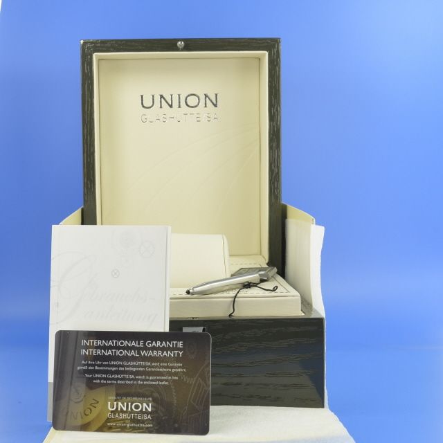 Union Glashtte Belisar Chronograph Mondphase