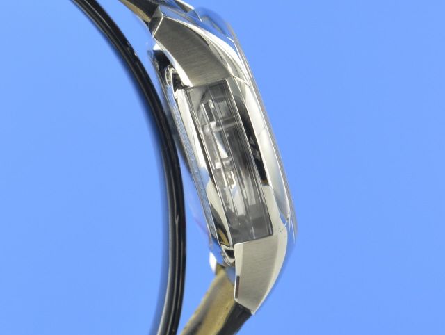 Omega De Ville Hour Vision Annual Calender