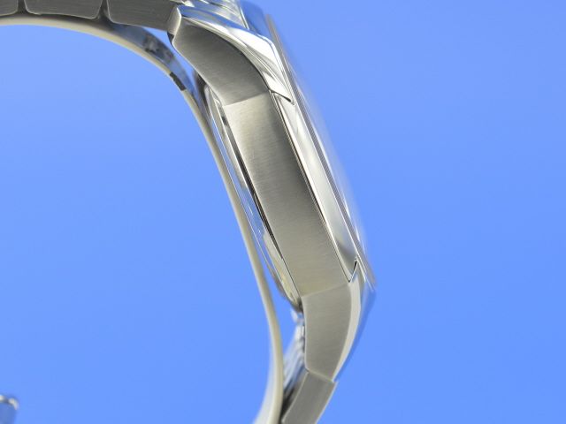 Omega De Ville  Co-Axial cal. 8500