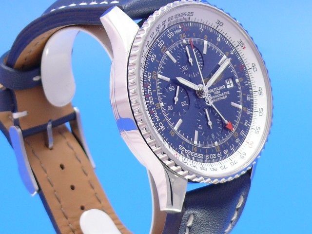 Breitling Navitimer World