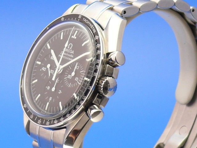 Omega Speedmaster Moonwatch Apollo XVII 3000 Stck