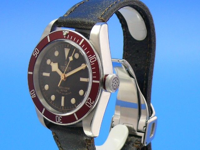 Tudor Heritage Black Bay 79220R aus 9/2013