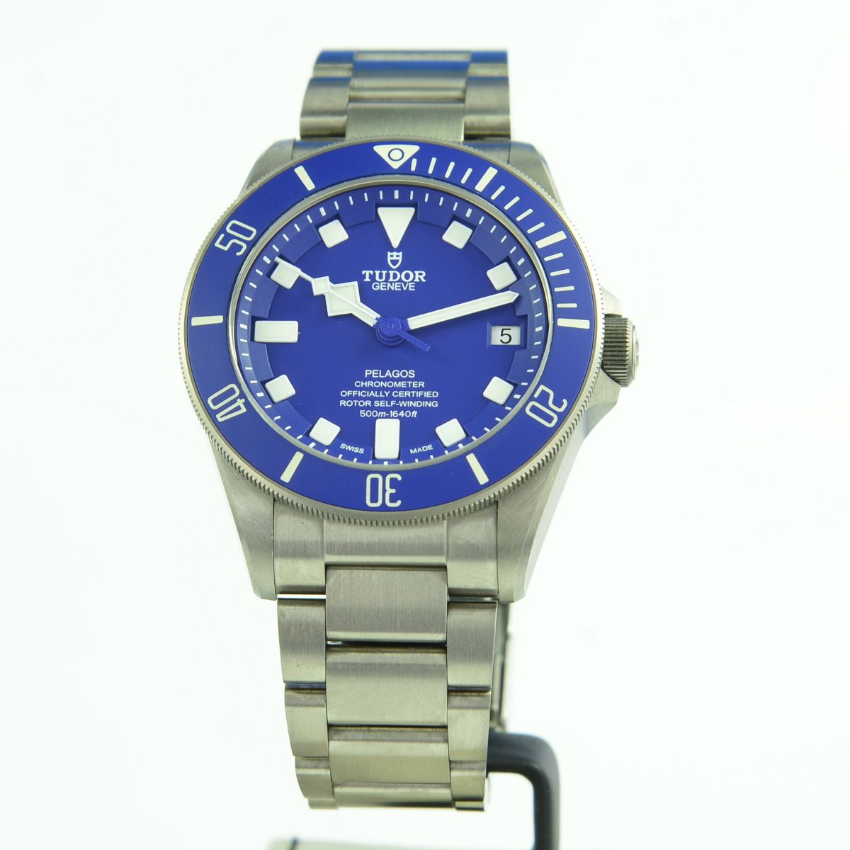 TUDOR Pelagos blaues Zifferblatt Herrenuhr Titan Armband